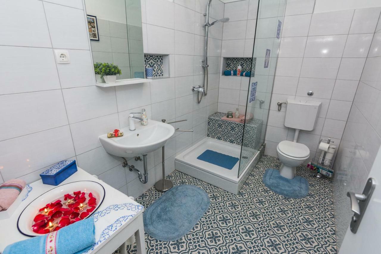 Apartment Nostalgija, Бенковац Экстерьер фото